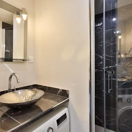 Avec Toit Terrasse Equipe Au Centre Tropez Vue דירה